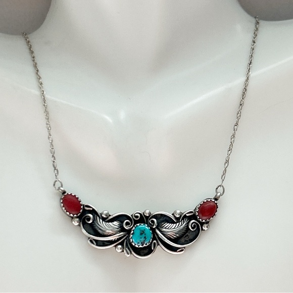 Vintage Southwestern Turquoise Coral Sterling Silver Necklace